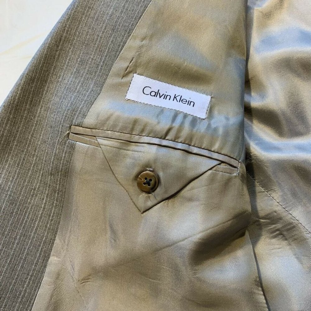 Vintage Calvin Klein 100% Wool Blazer Sport Jacket Coat 2 Button Canada 44L EUC - Picture 3 of 12